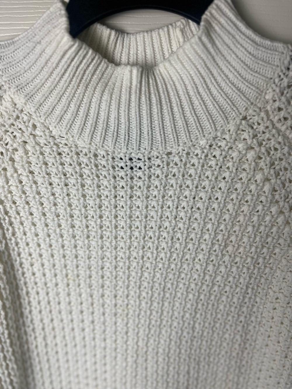 Classic Women's White Knit Sweater - Picture 2 of 4